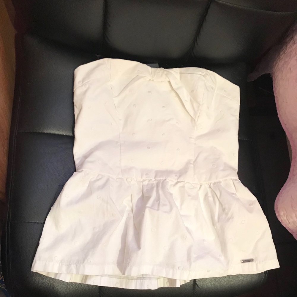 COPY - NWT Abercrombie top white/cream